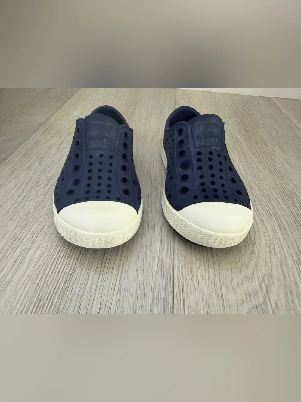 Native Slip-On Shoes in Navy and White | toddler size 7